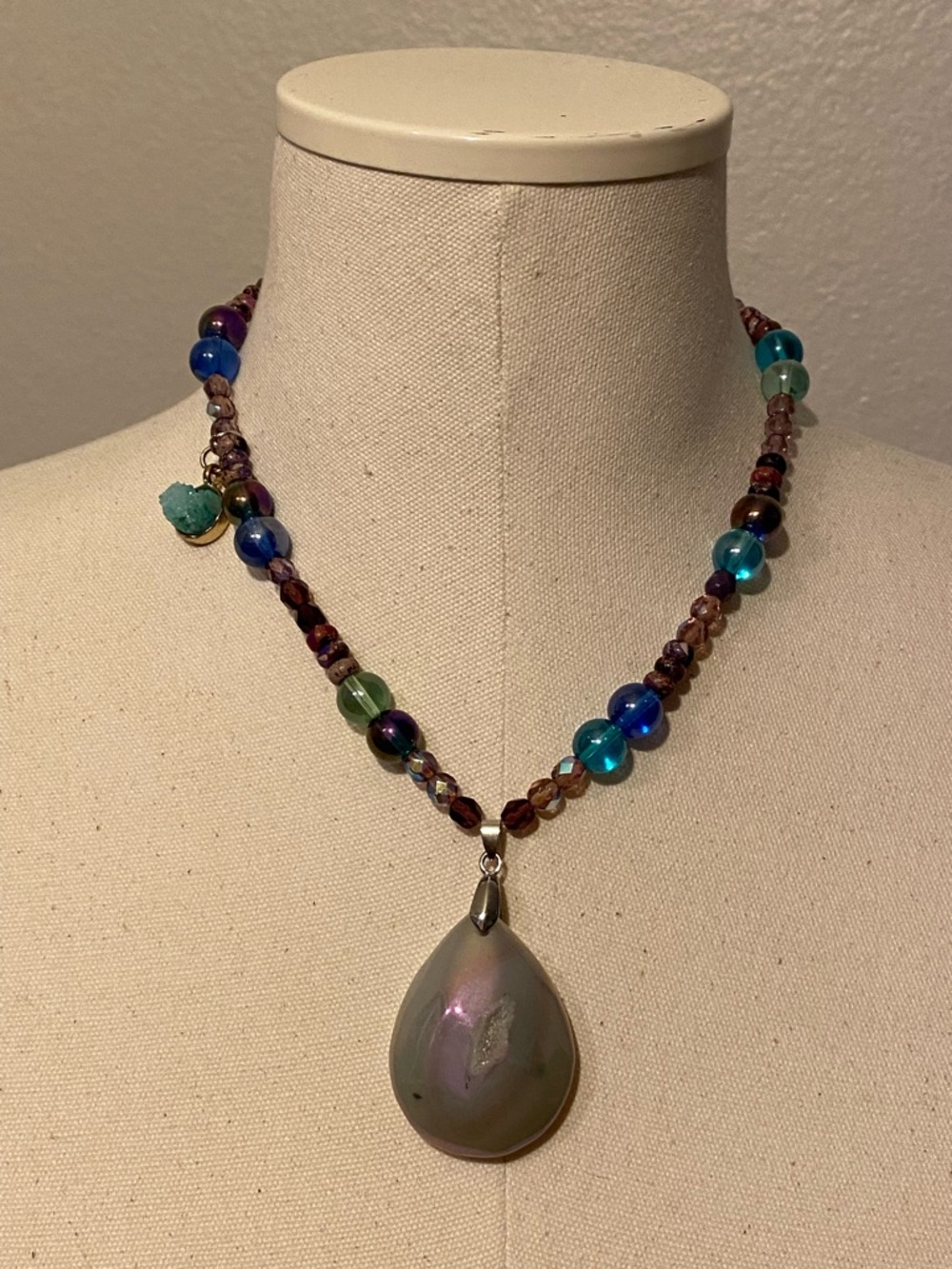 Handmade necklace silver seahorse beaded blue